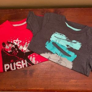 LOT of 2 Boys Short Sleeve Shirts